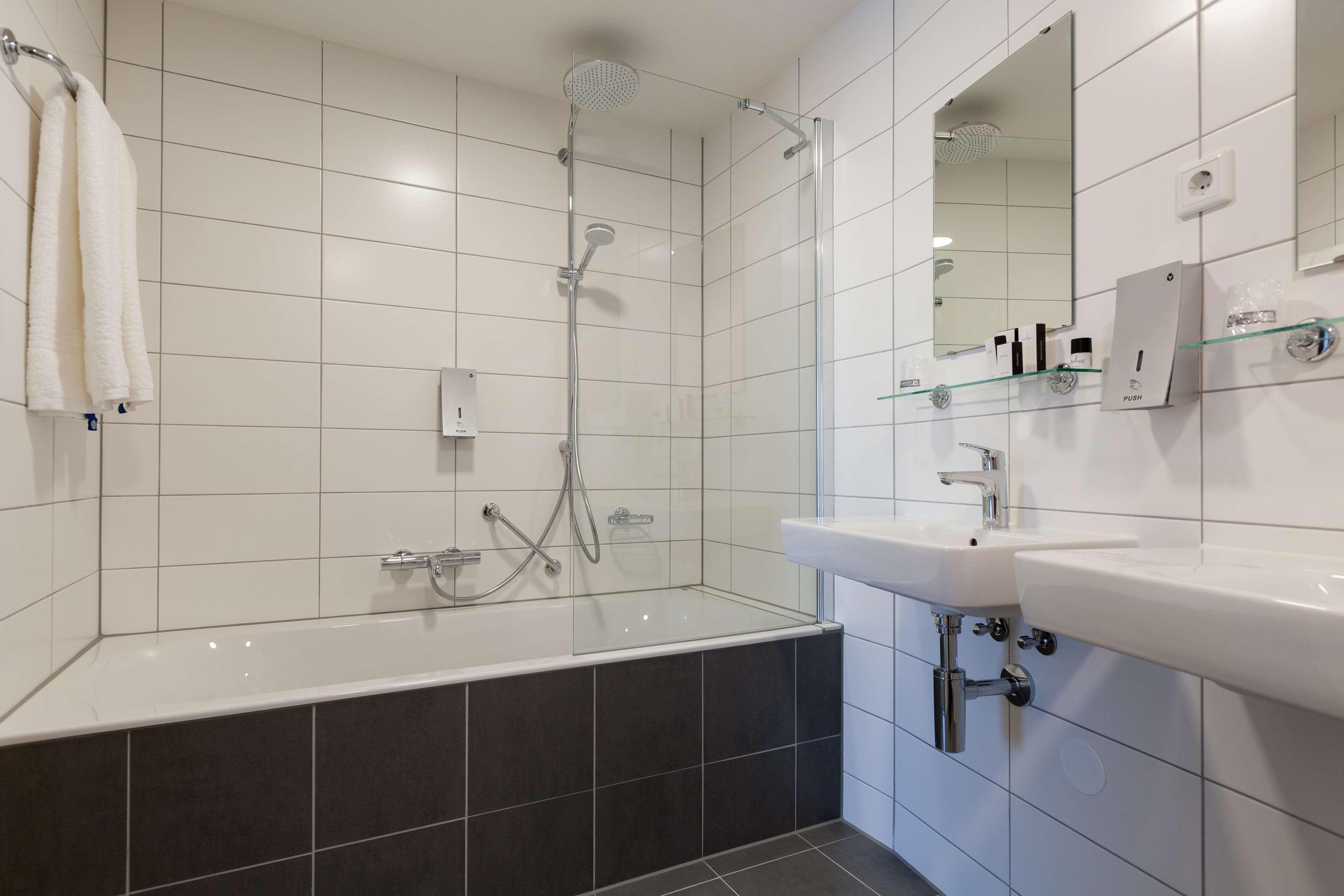 Best Western Plus Hotel Амстелвин Экстерьер фото